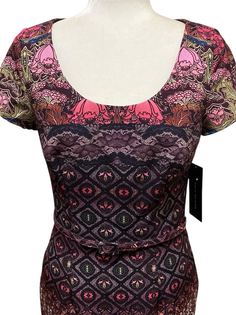 David Meister Fitted Scoop Neck Multi Color Dress